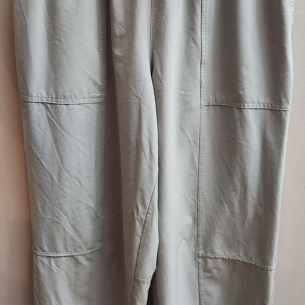 Calia Size MEDIUM light Green Casual Jogger Utility Pants